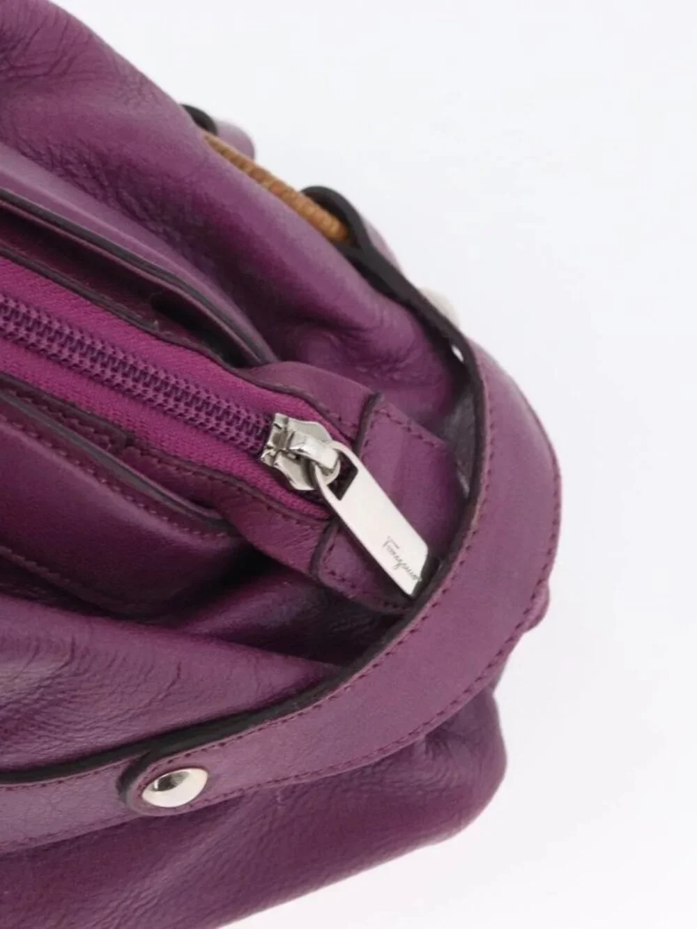 Salvatore Ferragamo Gancini Hand Bag Leather Purple Silver Auth LNZ629